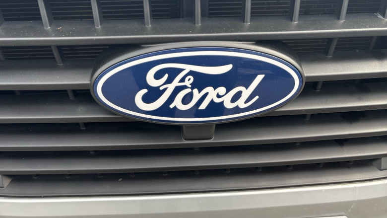 Ford Transit Custom 300 L1 Diesel Fwd 2.0 EcoBlue 136ps H1 Van Limited